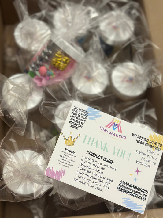 CUSTOM FAVORS